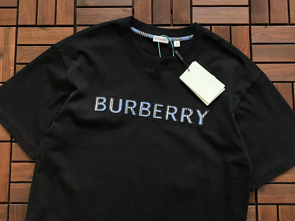 Burberry T-SHIRT