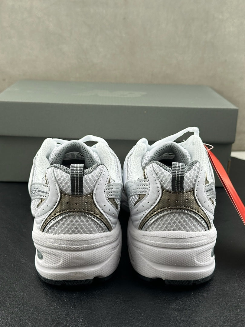 New Balance 530 Sneakers