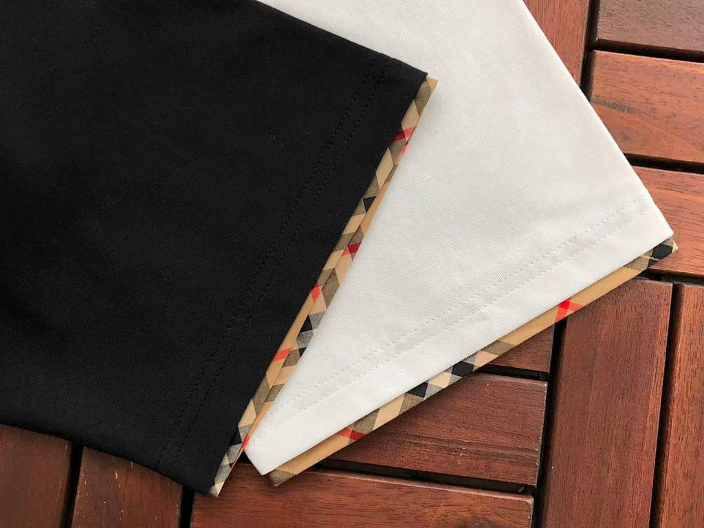 Burberry T-Shirt