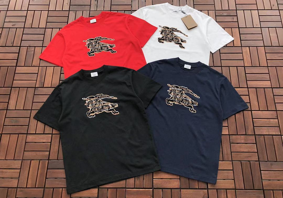 Burberry T-Shirt