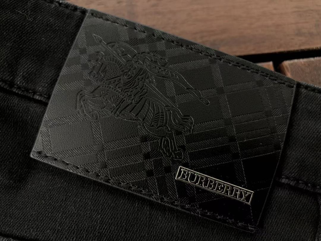 Burberry JEANS