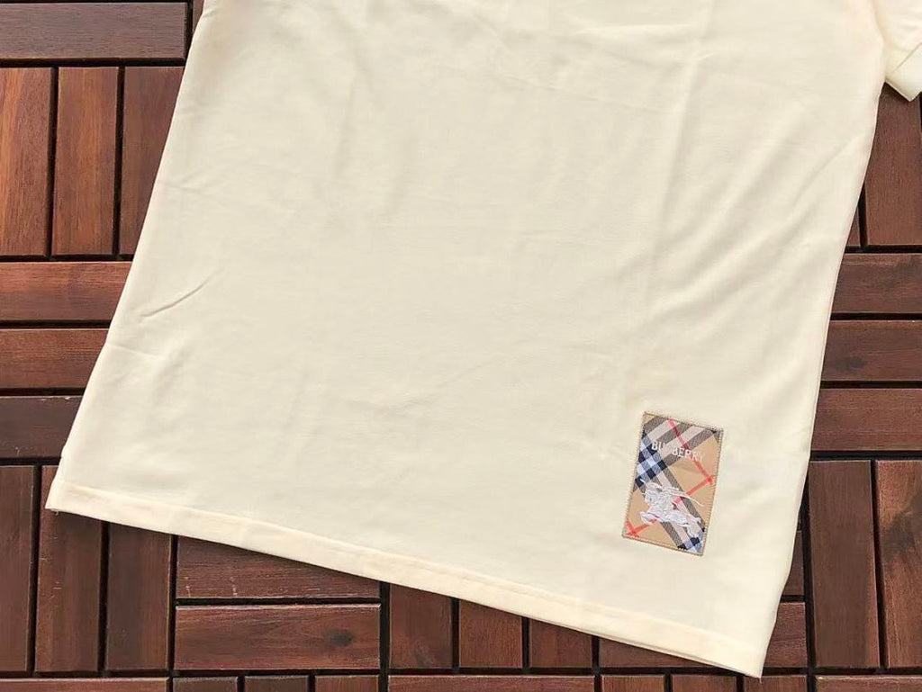 Burberry T-Shirt