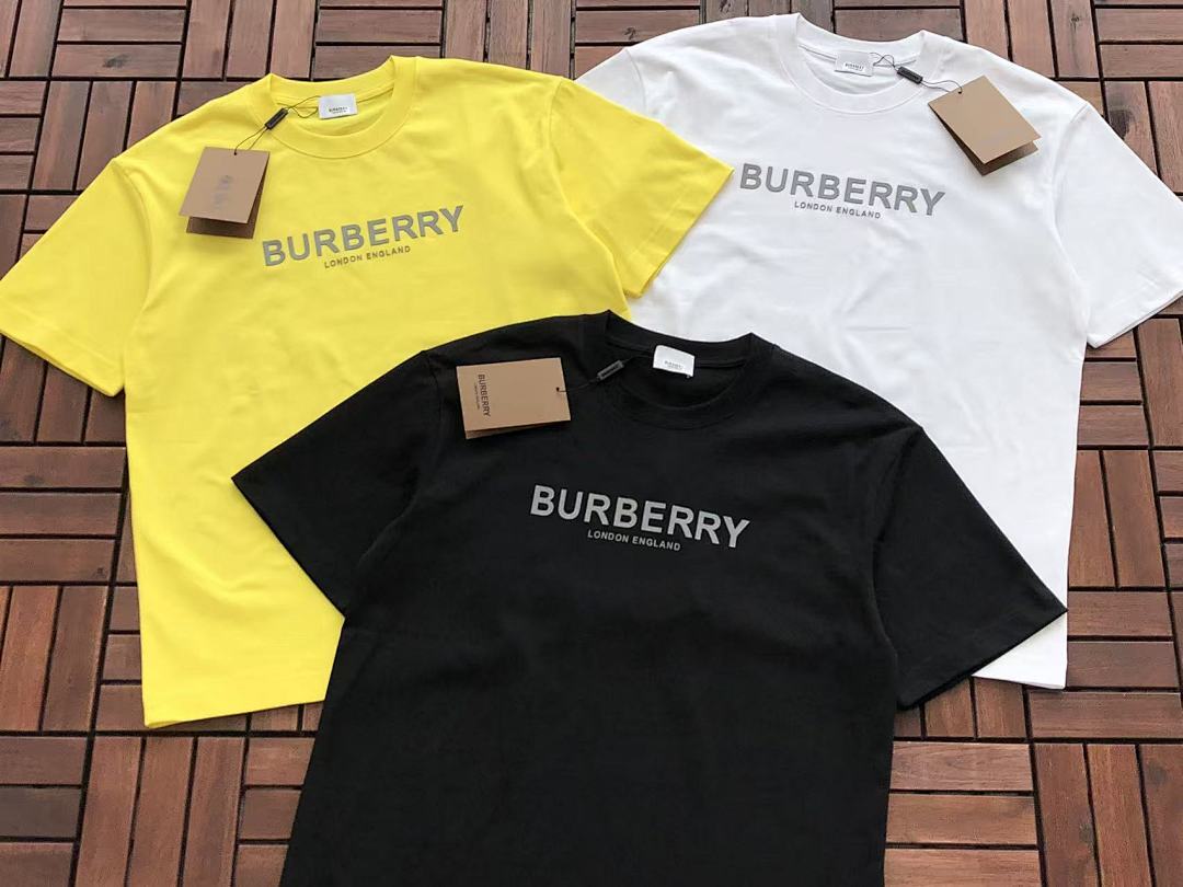 Burberry T-Shirt