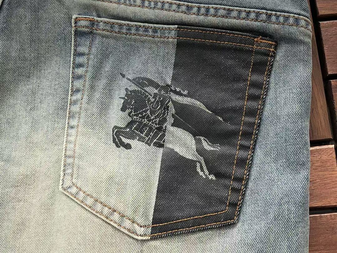 Burberry JEANS