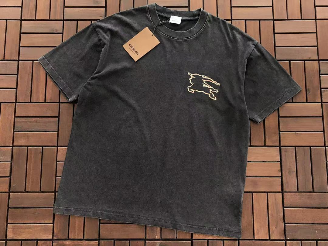 Burberry T-Shirt