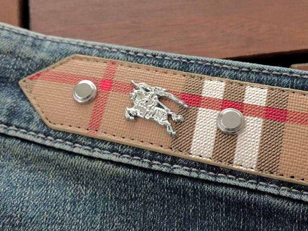 Burberry JEANS