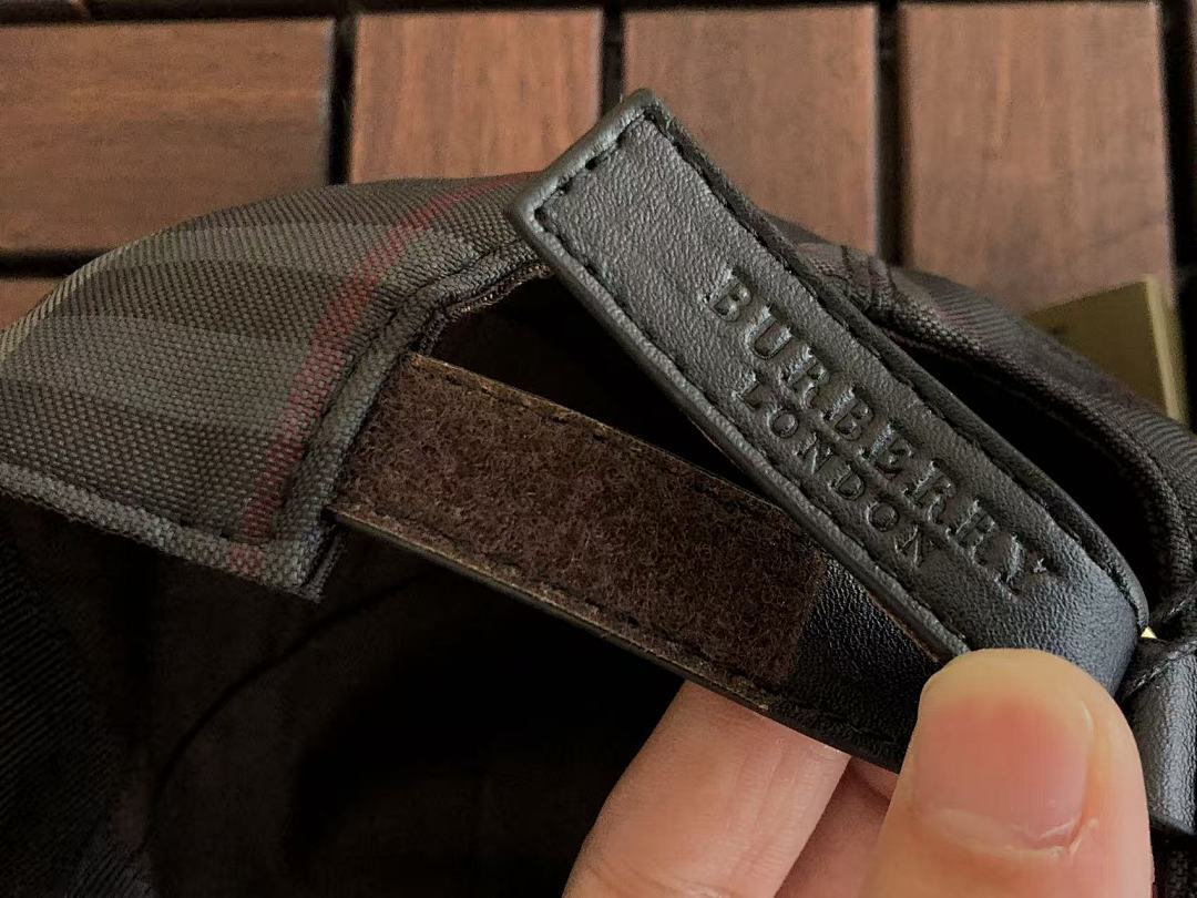 Burberry CAP