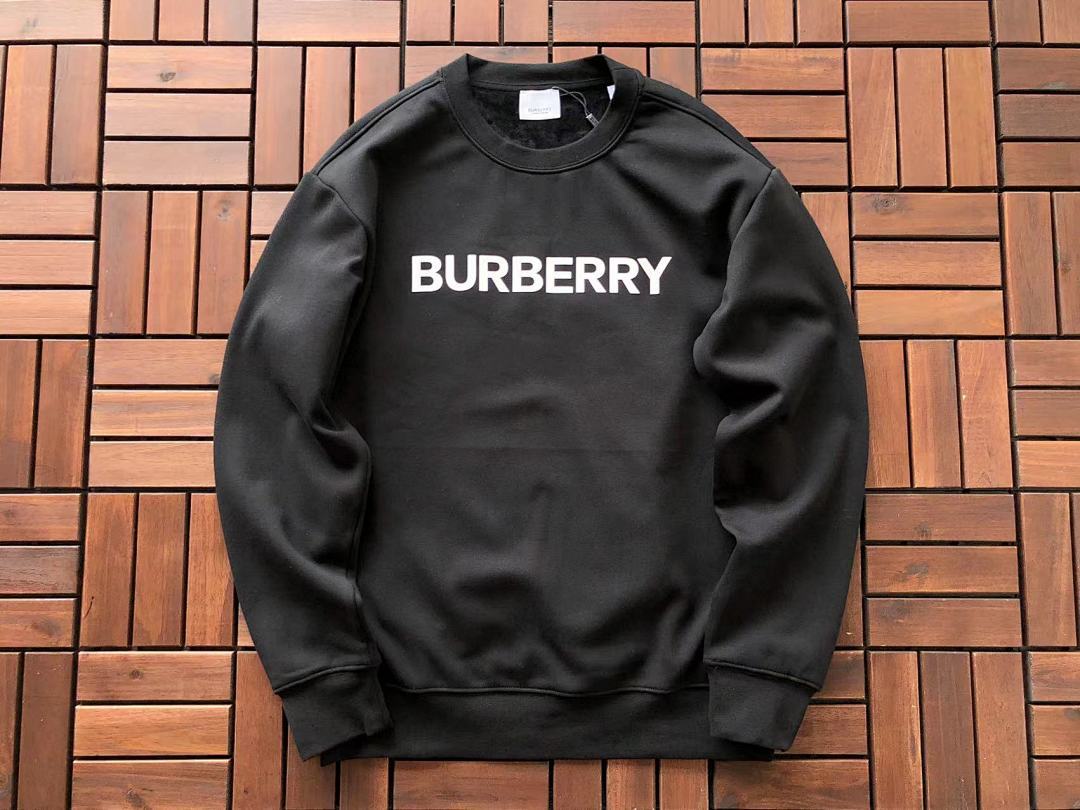 Burberry SWEATER