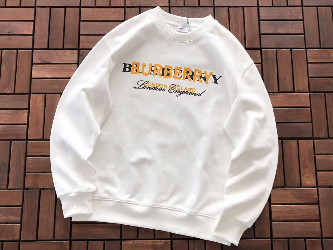 Burberry SWEATER