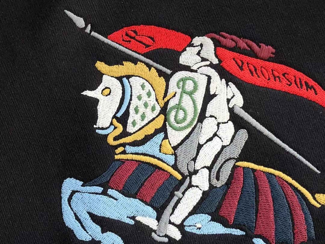 Burberry SWEATER