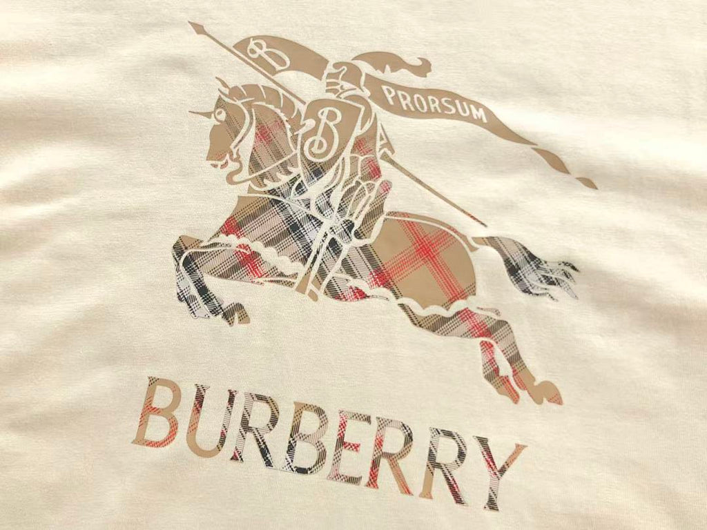 Burberry T-SHIRT