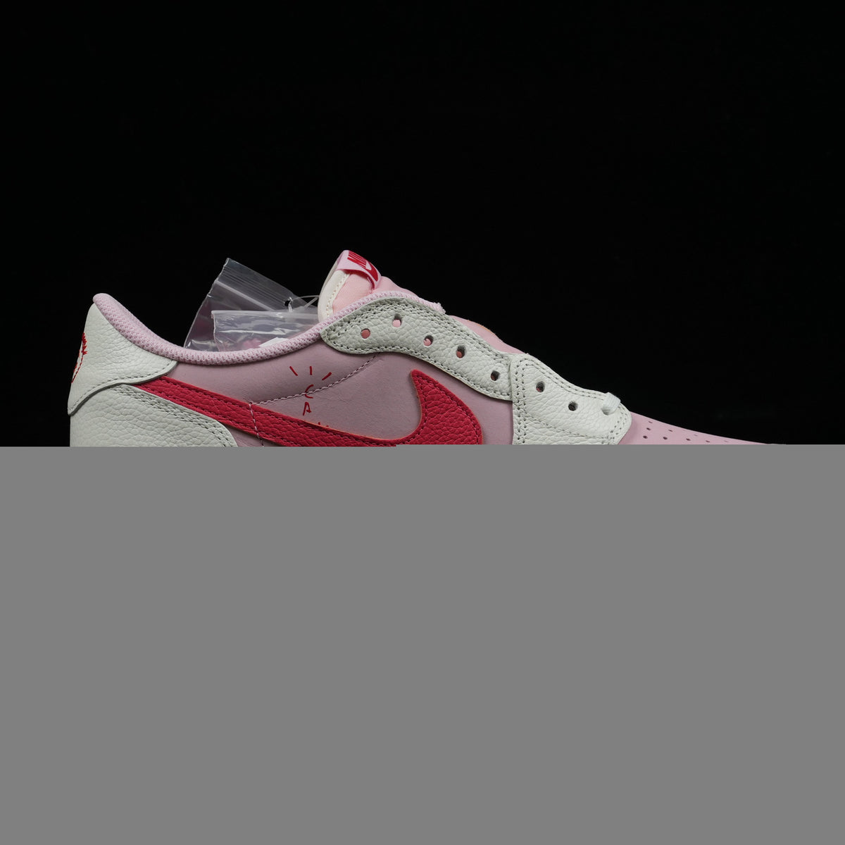 Travis Scott x Air Jordan 1 High Tropical Pink