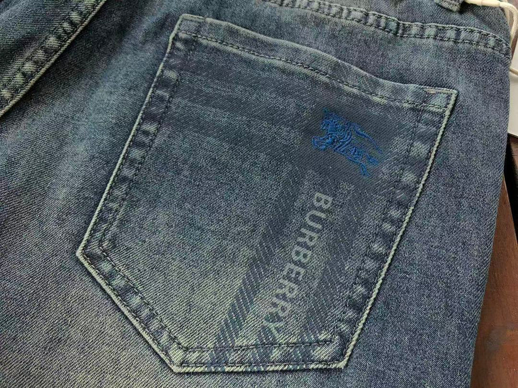 Burberry JEANS
