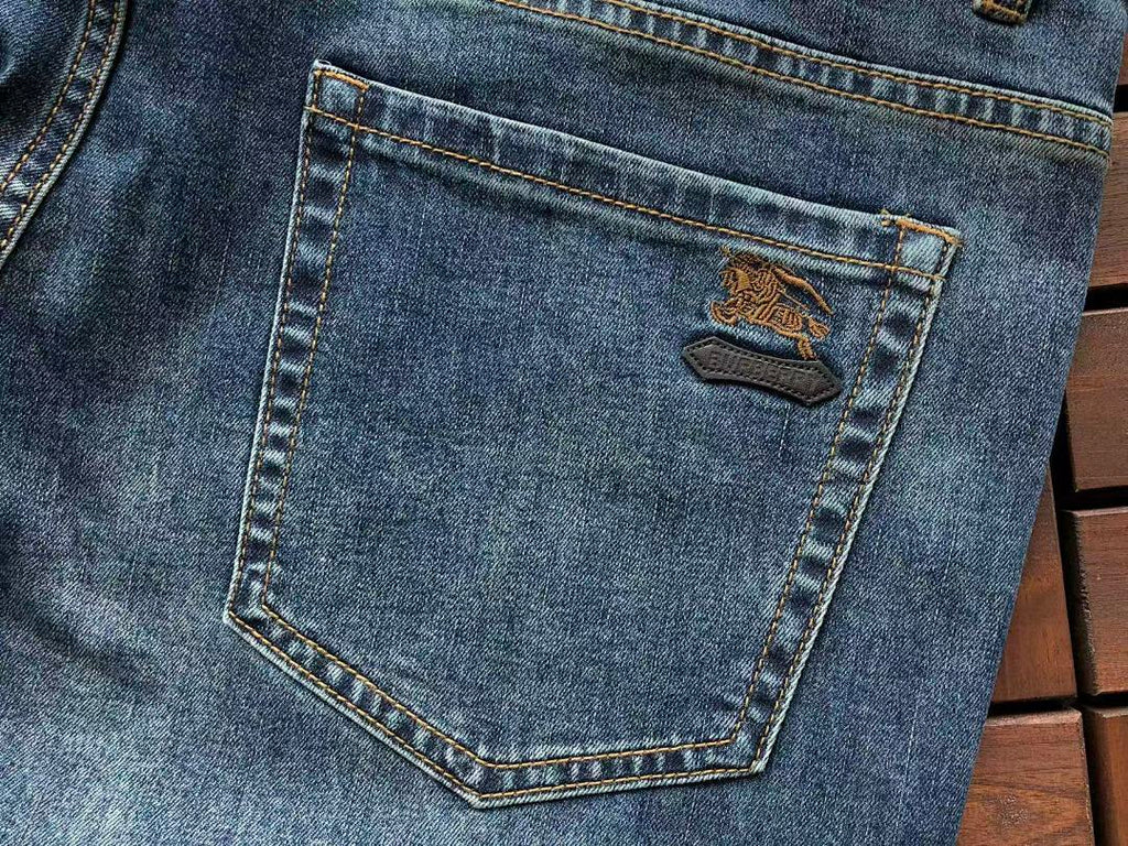 Burberry JEANS