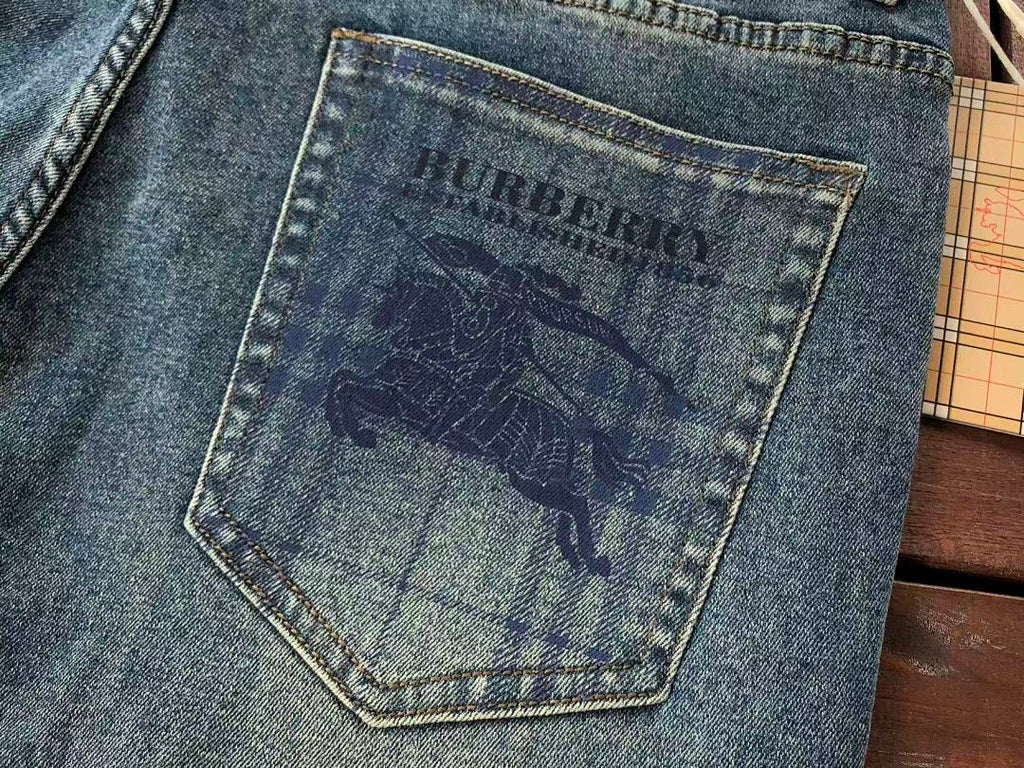Burberry JEANS