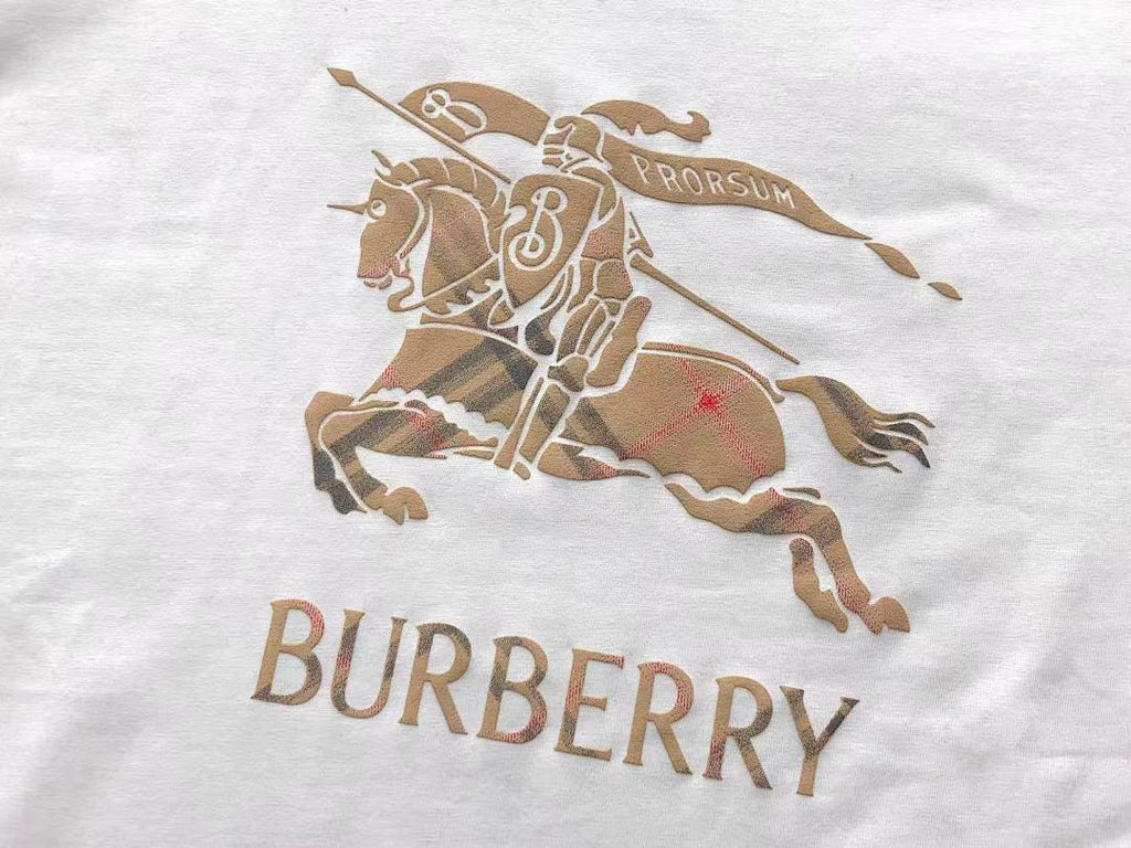 Burberry T-Shirt