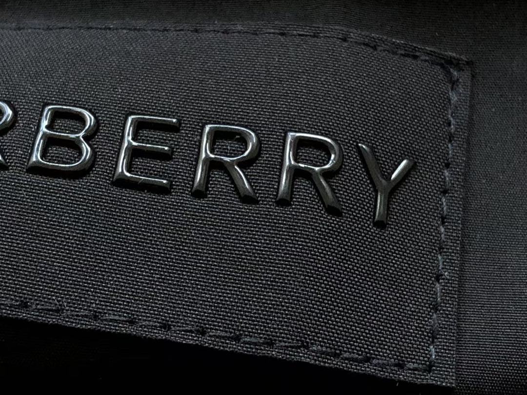 Burberry JACKET