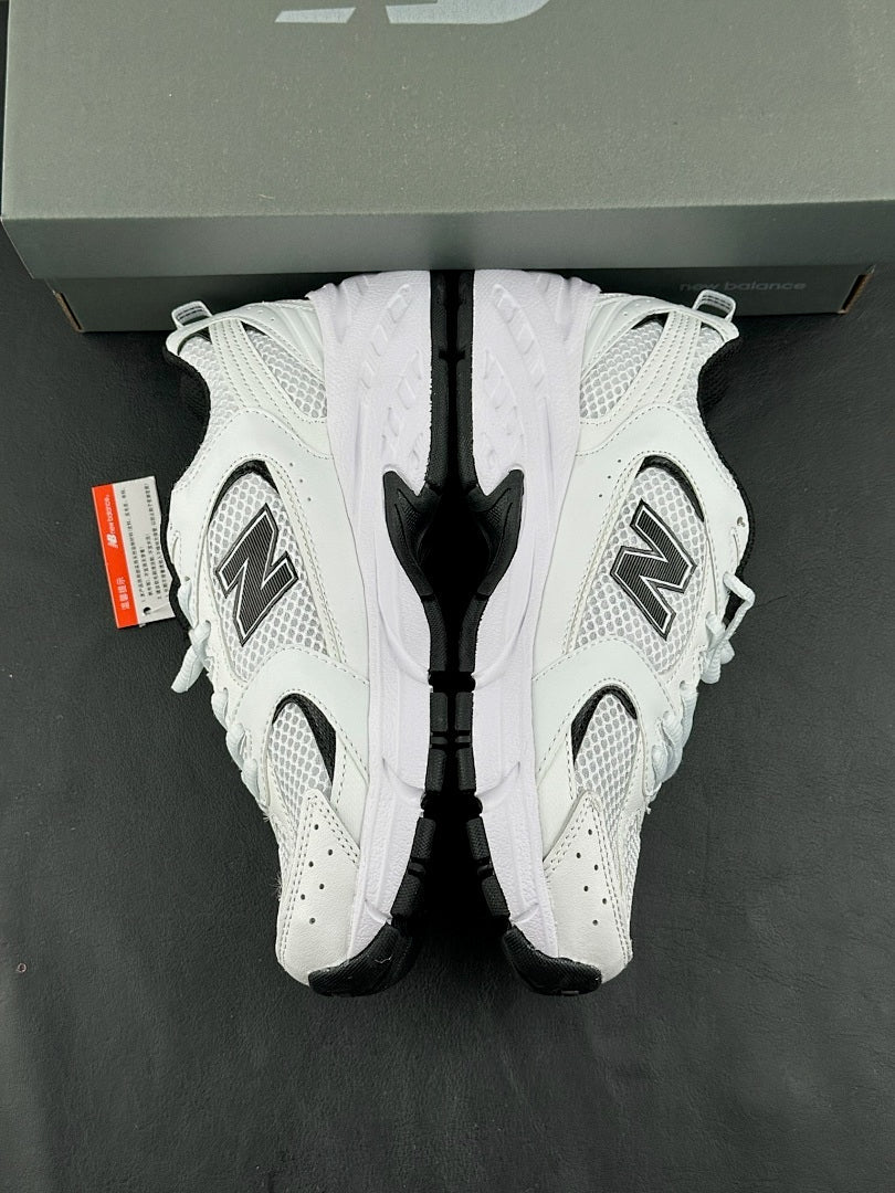New Balance 530 Sneakers