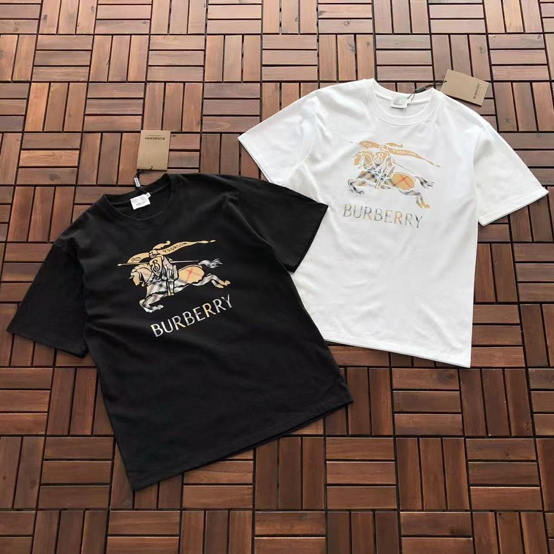 Burberry T-SHIRT