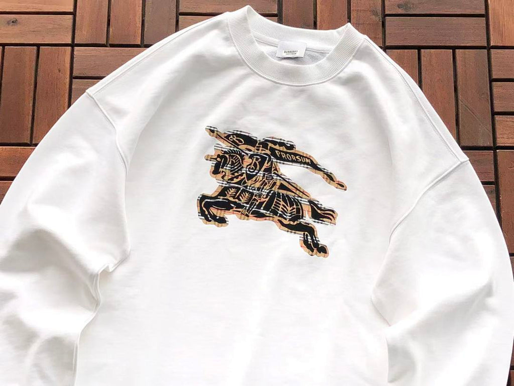 Burberry SWEATER
