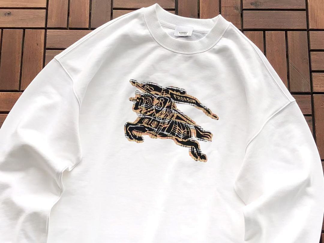Burberry SWEATER
