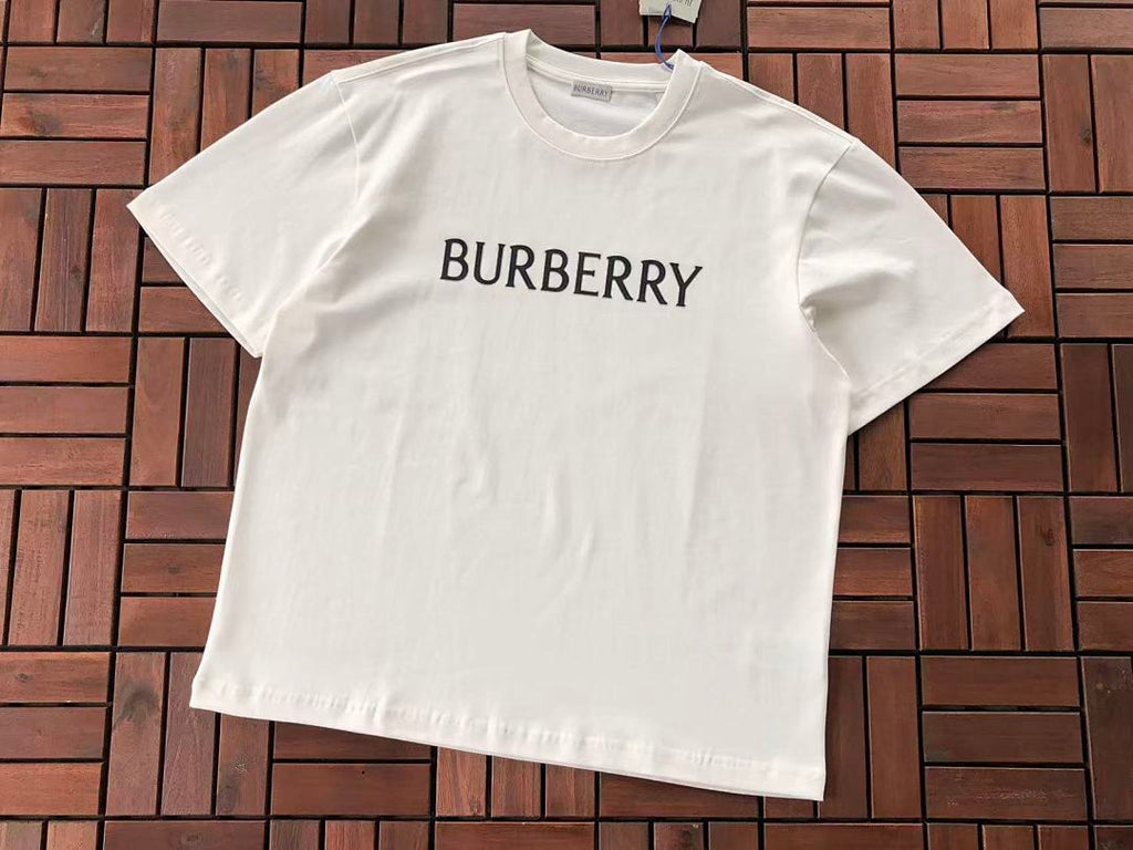 Burberry T-Shirt