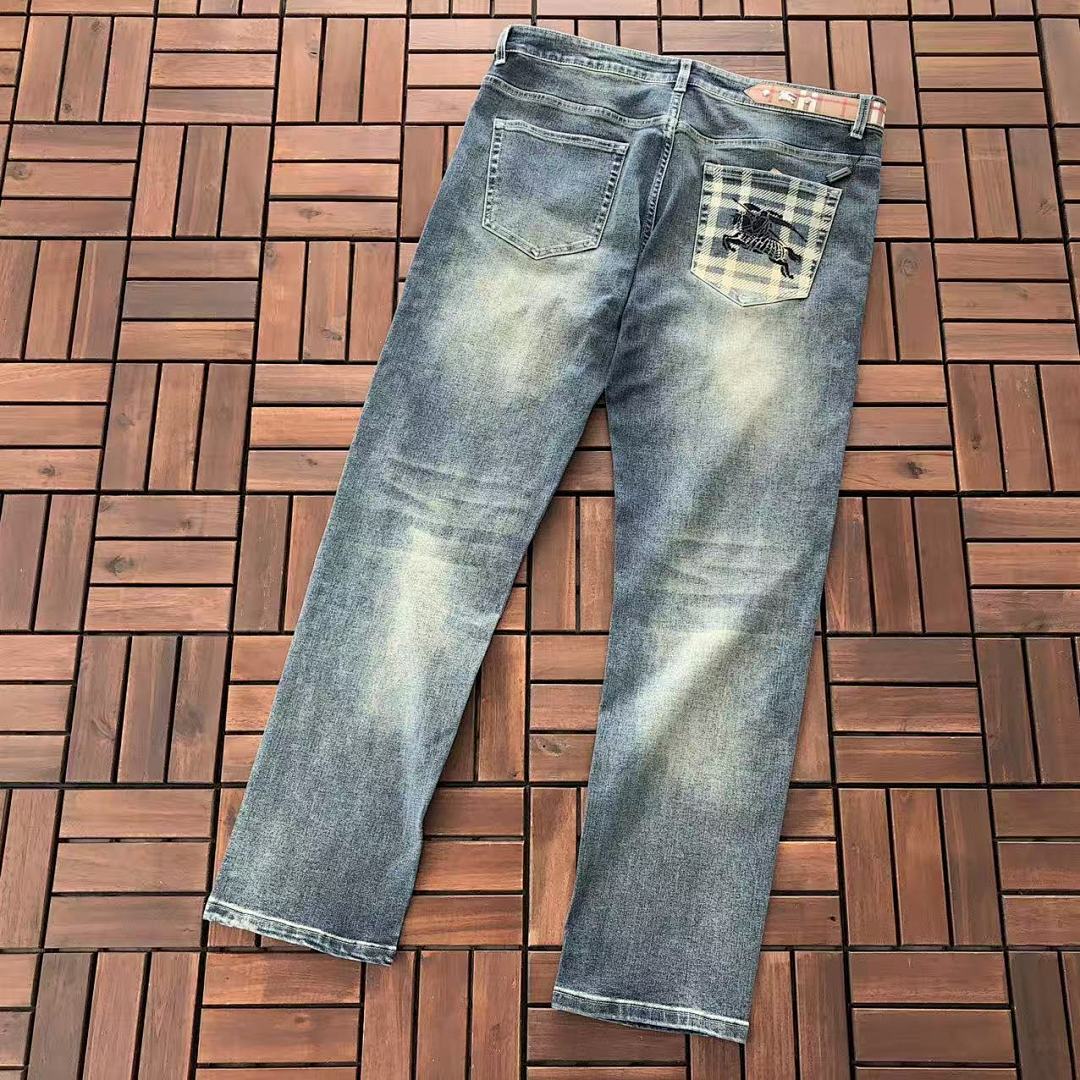 Burberry JEANS
