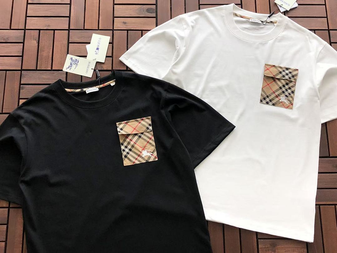 Burberry T-Shirt