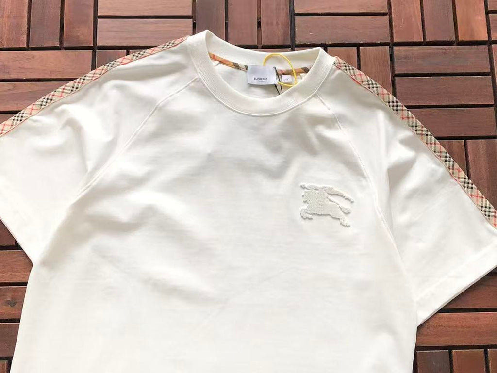 Burberry T-SHIRT