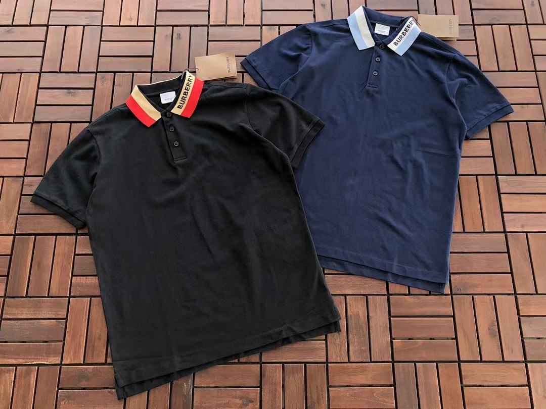 Burberry T-SHIRT