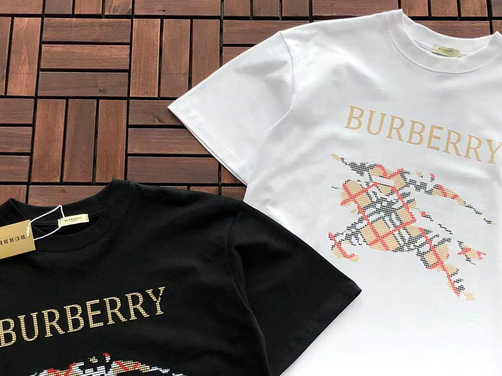 Burberry T-SHIRT