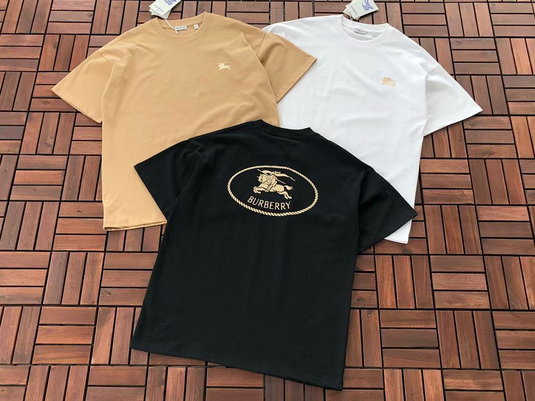 Burberry T-SHIRT