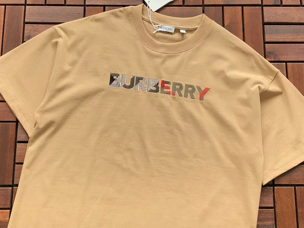 Burberry T-SHIRT