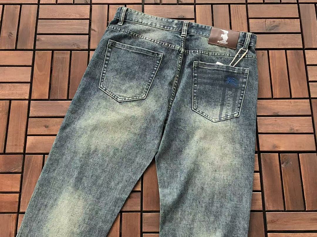 Burberry JEANS