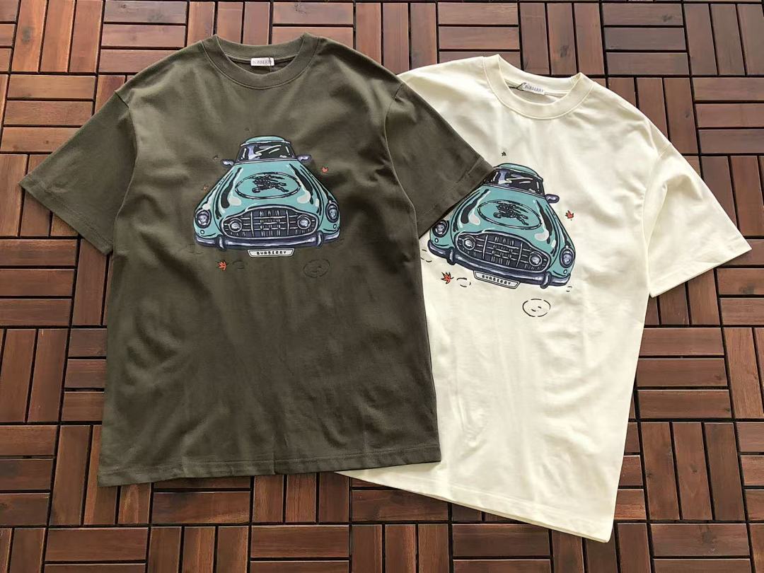 Burberry T-SHIRT