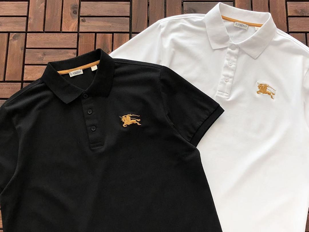 Burberry T-SHIRT