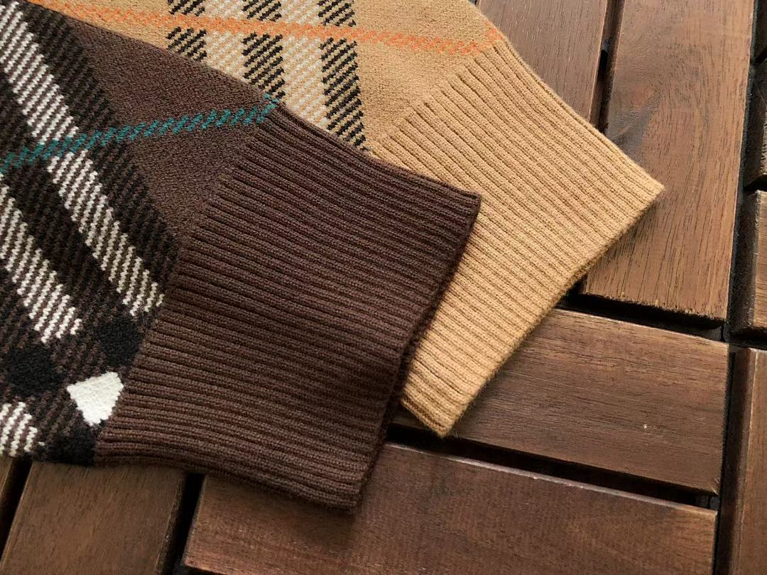 Burberry SWEATER