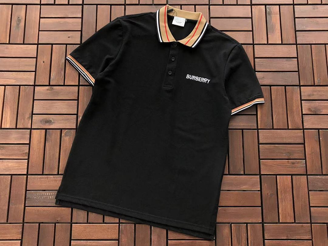Burberry T-SHIRT