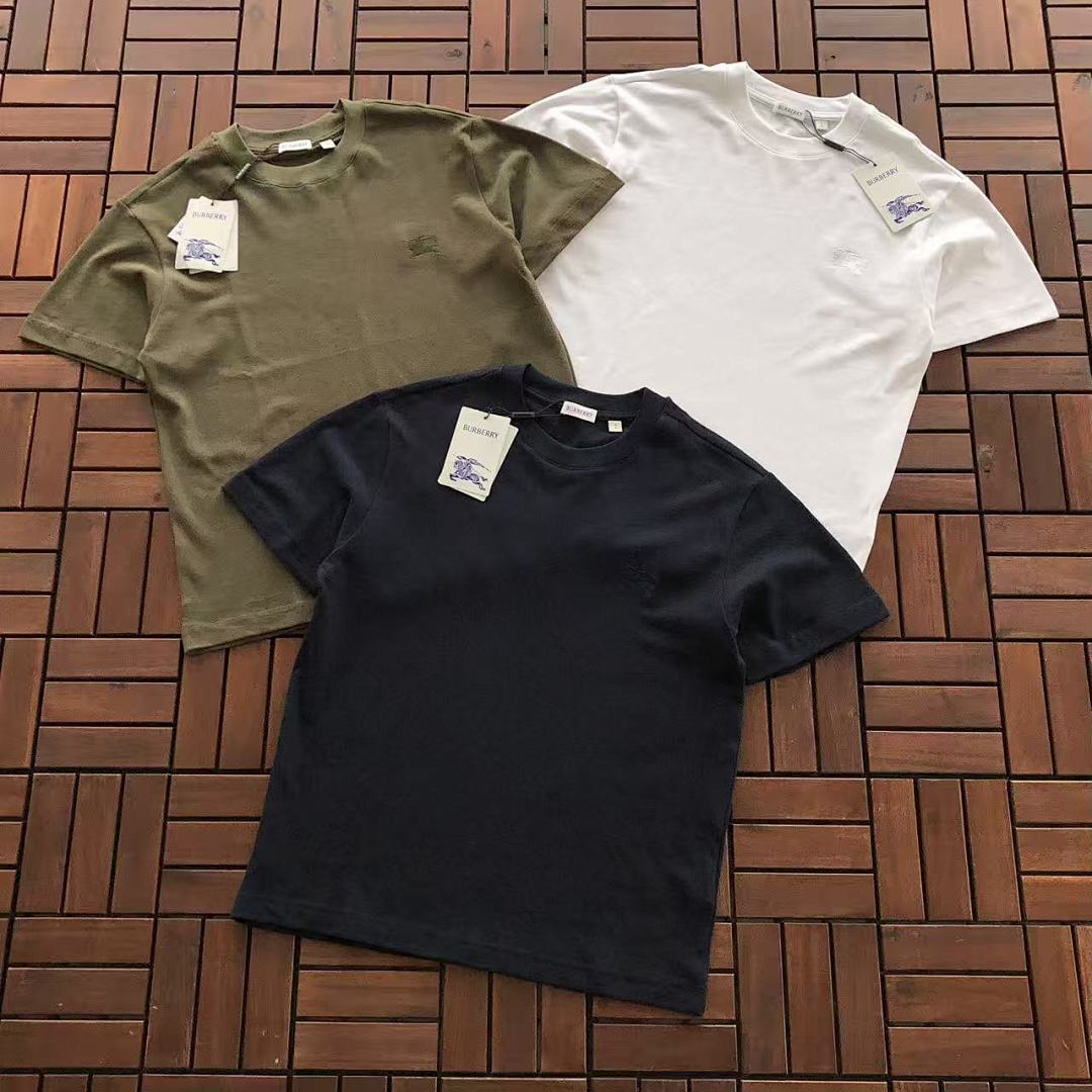 Burberry T-Shirt