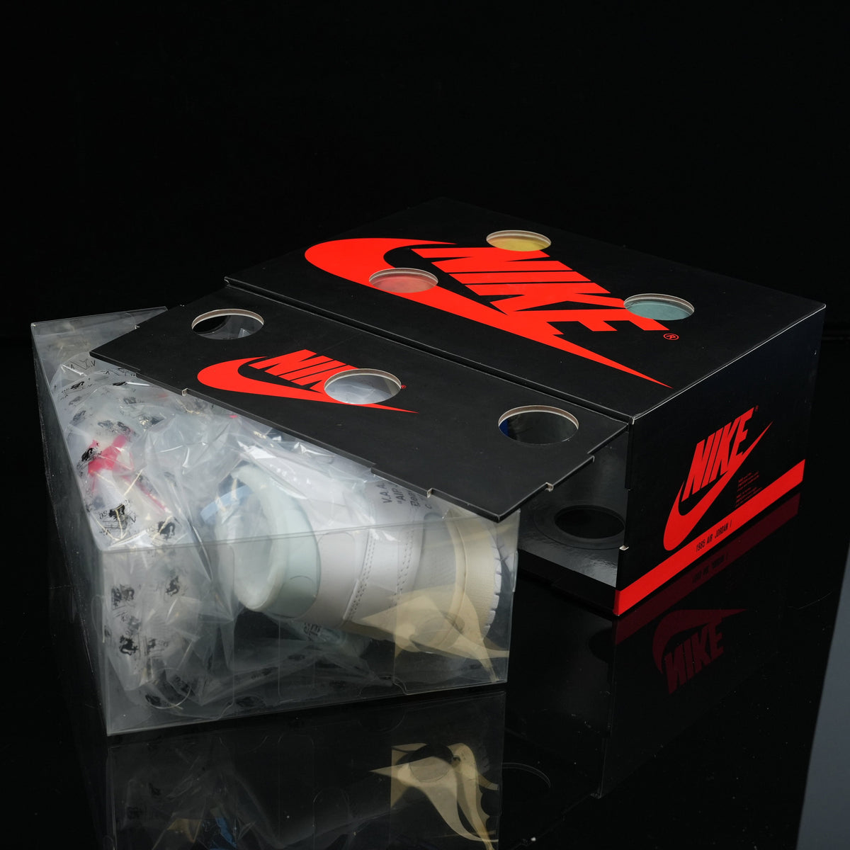 OFF-WHITE x Air Jordan 1 High OG Alaska