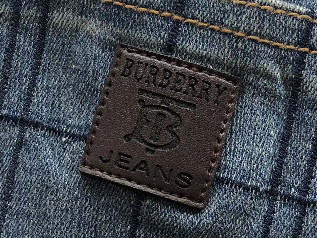 Burberry JEANS