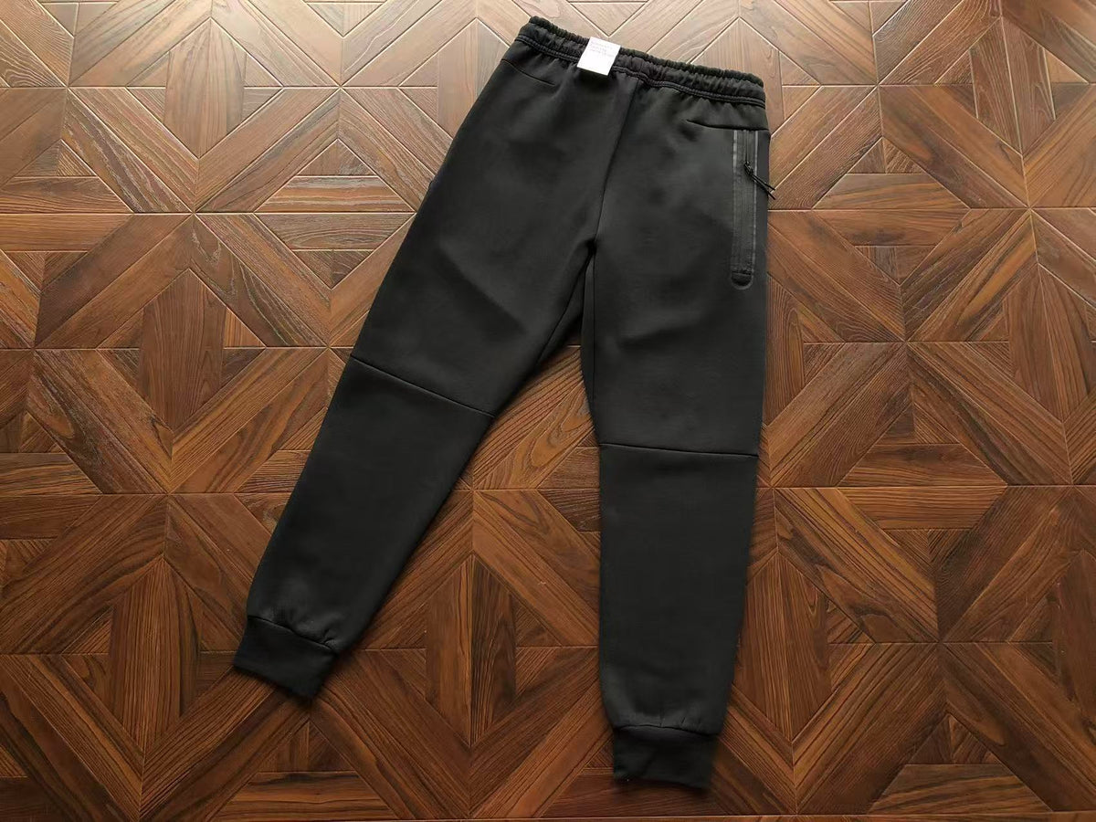 Nike PSG Tech Fleece Tracksuit