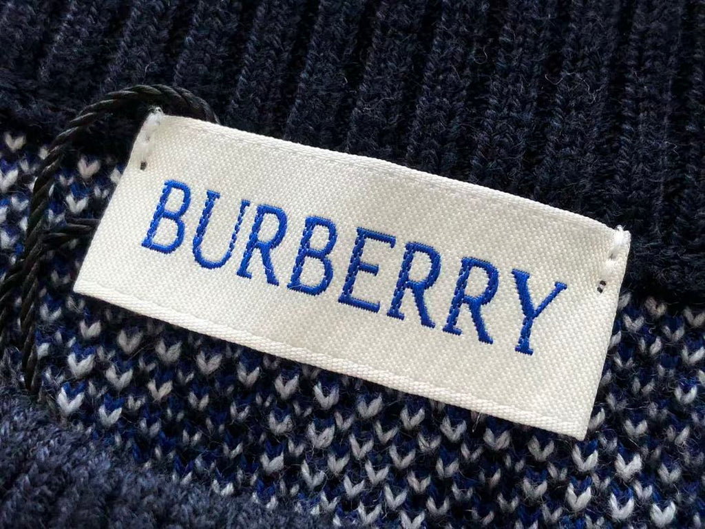 Burberry SWEATER