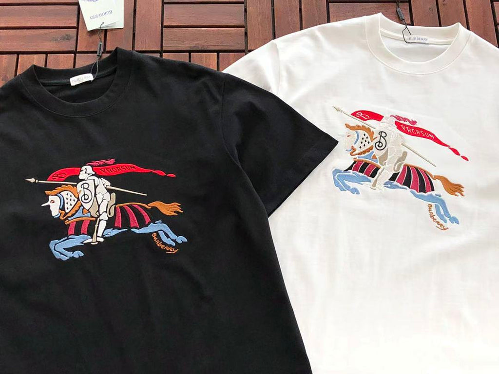 Burberry T-SHIRT