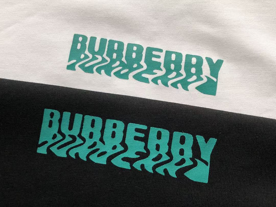 Burberry T-SHIRT