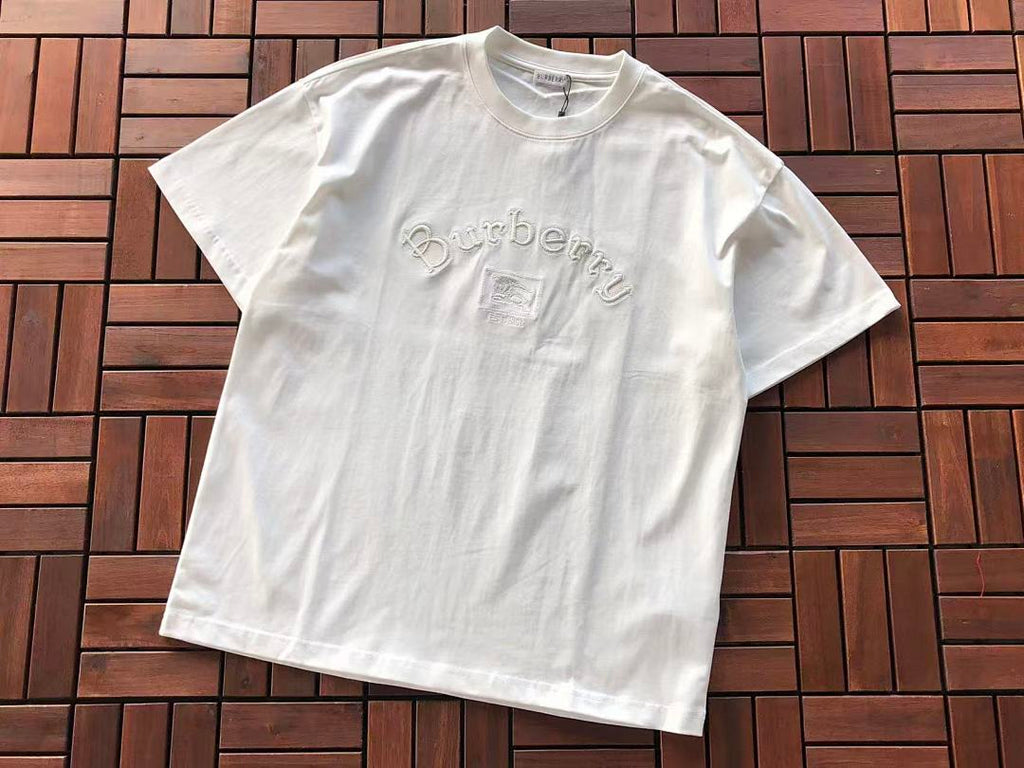 Burberry T-SHIRT