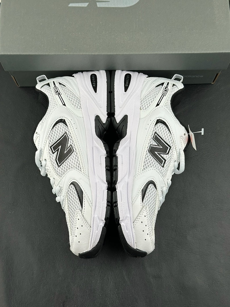 New Balance 530 Sneakers