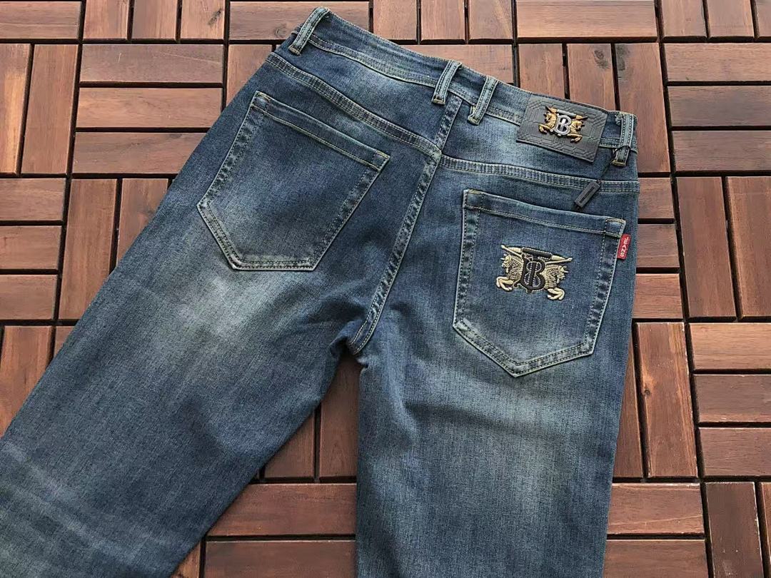 Burberry JEANS